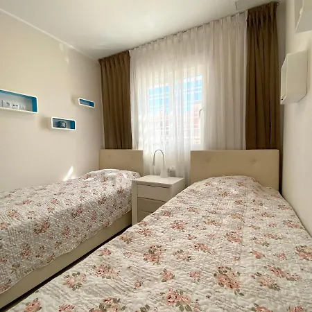 Vista Azul - Punta Prima - Y Piscina *