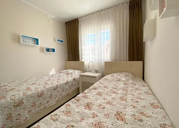 Vista Azul - Punta Prima - Y Piscina *